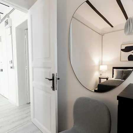 Istiklal Modern Flat - Steps From Galata Tower דירה *