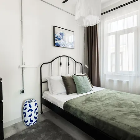 Istiklal Modern Flat - Steps From Galata Tower דירה