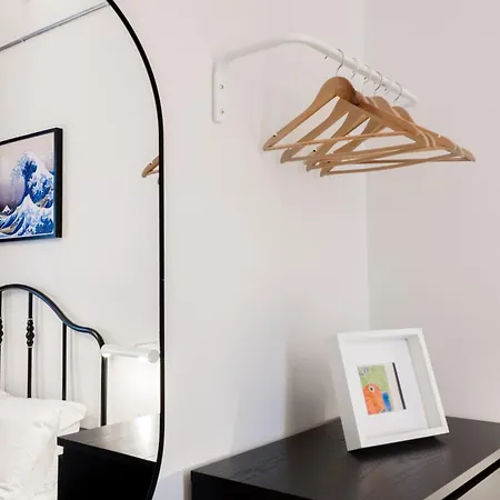 Luxury Flat Steps From Galata Tower- 2 Mins Metro * İstanbul